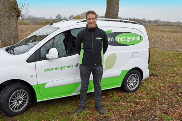 Entrepreneur Ton Stam van Eten met Gemak uses the active cooling concept VebaBox to deliver chilled meals!